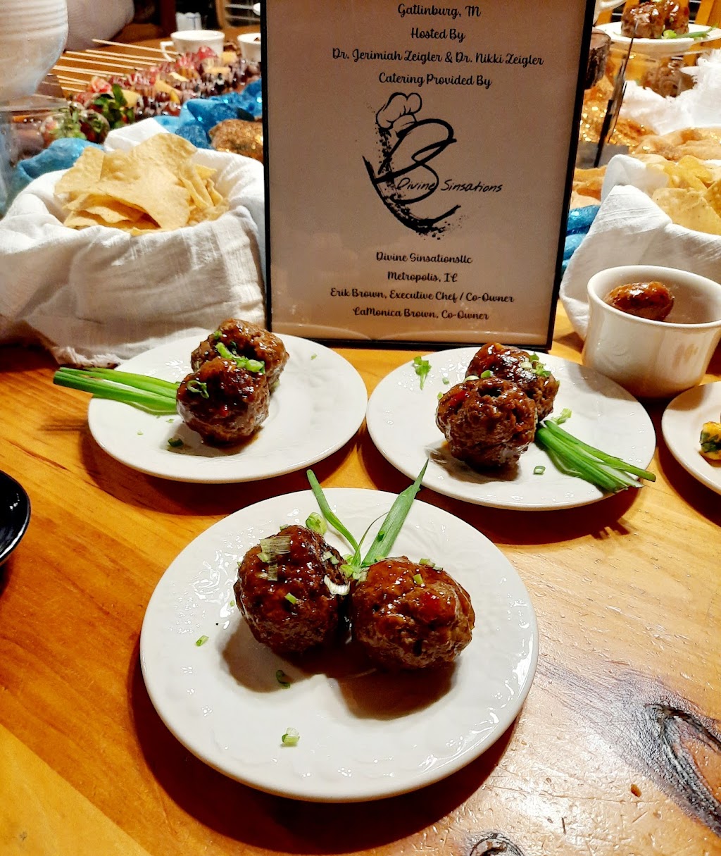 Divine Sinsations LLC (Stickeys) | restaurant | 500 Market St Suite 107, Metropolis, IL 62960, USA | 6183091972 OR +1 618-309-1972