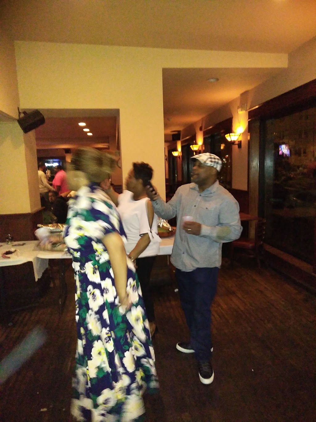 Mill Creek Tavern | night club | 4200, 1 Chester Ave apt A, Philadelphia, PA 19104, USA | 2152221255 OR +1 215-222-1255