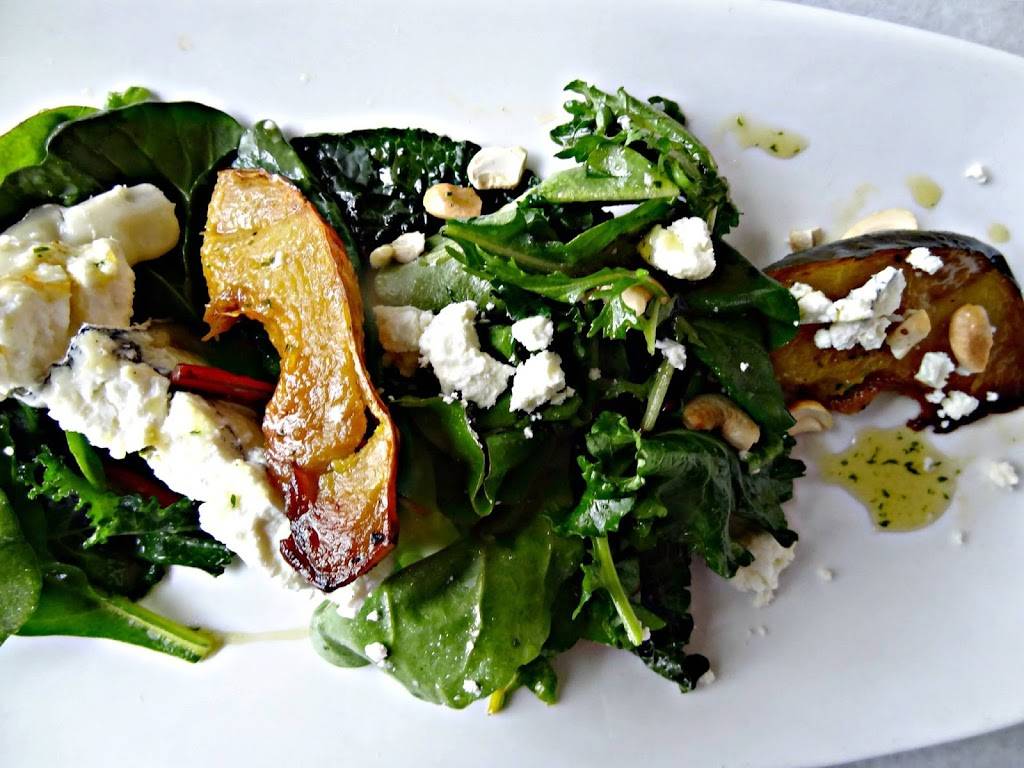 Crush XI | restaurant | 923 E New Haven Ave, Melbourne, FL 32901, USA | 3213126067 OR +1 321-312-6067