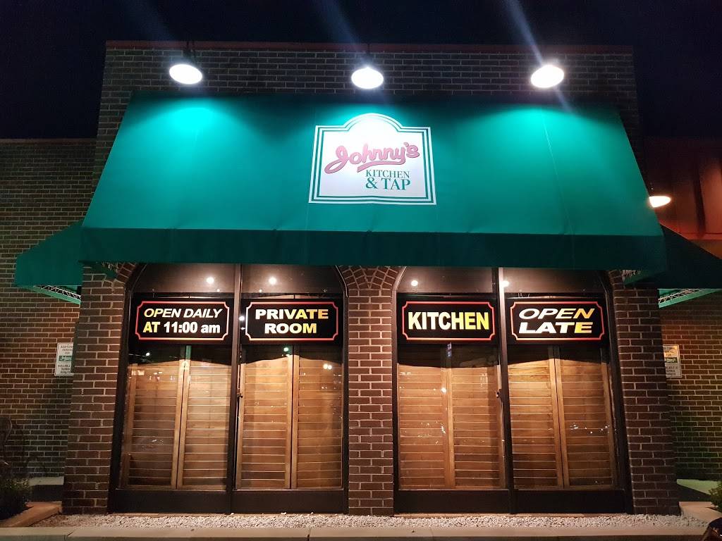 Johnnys Kitchen and Tap | restaurant | 1740 Milwaukee Ave, Glenview, IL 60025, USA | 8476999999 OR +1 847-699-9999