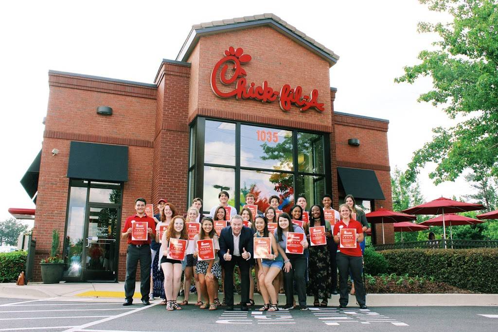 Chick-fil-A | restaurant | 16100 NW 57th Ave, Miami Lakes, FL 33014, USA | 3055124501 OR +1 305-512-4501
