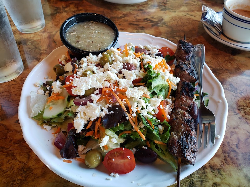 Marlos Restaurant | restaurant | 383 M St, Crescent City, CA 95531, USA | 7074658388 OR +1 707-465-8388