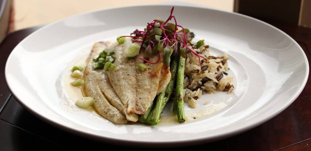 The Country Club of St Albans | restaurant | 3165 St Albans Rd, St Albans, MO 63073, USA | 6364583060 OR +1 636-458-3060