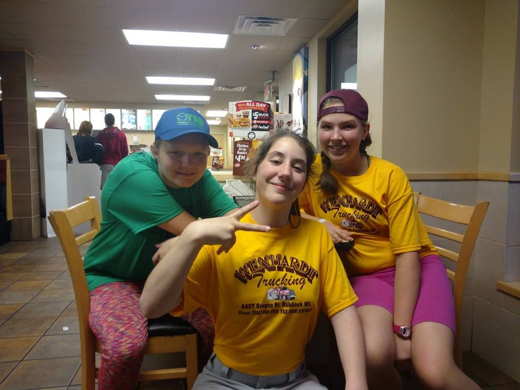 Dairy Queen Grill & Chill | restaurant | 510 W Murdock Ave, Oshkosh, WI 54901, USA | 9202352253 OR +1 920-235-2253