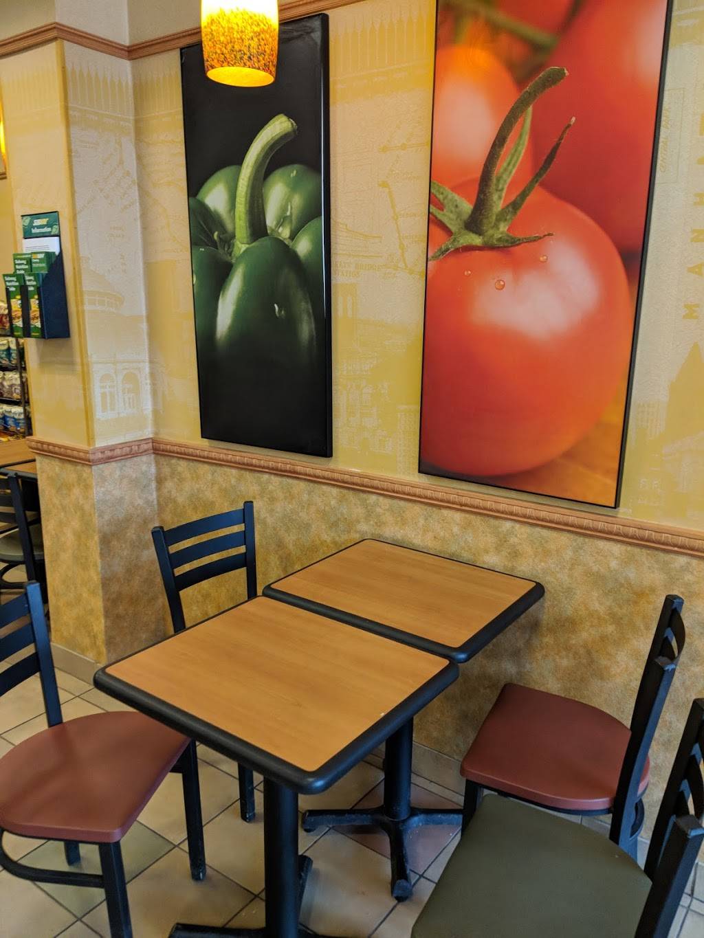 Subway | restaurant | 3085 Bathurst St. @Lawrence Worth Plaza Bathurst St. North of Lawrence, Toronto, ON M6A 2A3, Canada | 4168408384 OR +1 416-840-8384