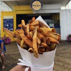 Pucker Lemonade & Beach Fries | restaurant | 1150 Ocean Ave, Asbury Park, NJ 07712, USA | 7326706590 OR +1 732-670-6590