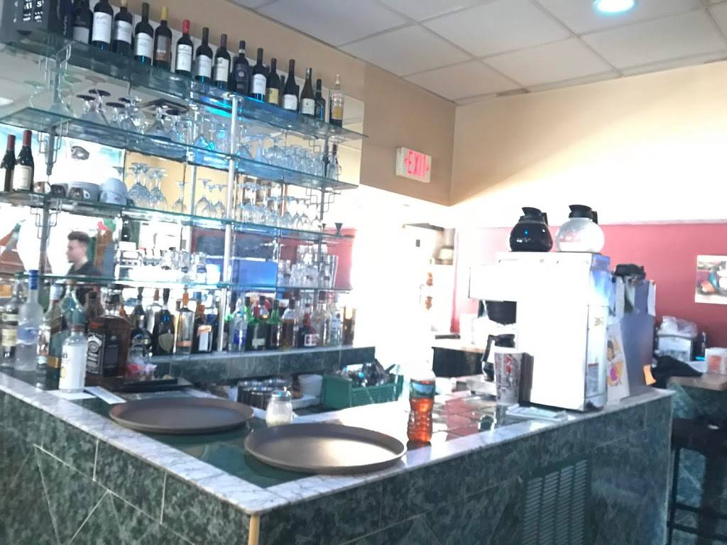 Pulcinella | restaurant | 3067 Bordentown Ave, Parlin, NJ 08859, USA | 7323169292 OR +1 732-316-9292