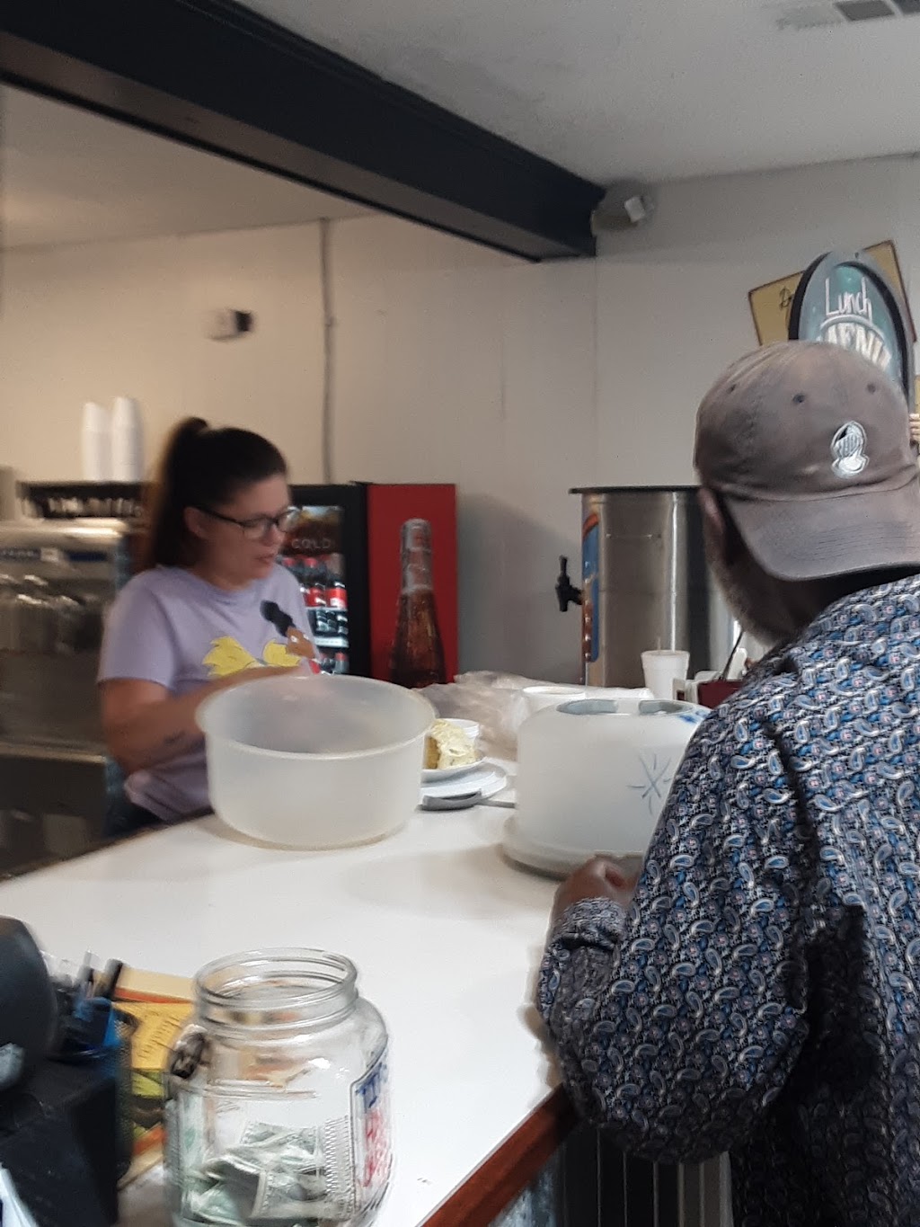 Frankies | restaurant | 9488 Natchez St, Wisner, LA 71378, USA | 3187243606 OR +1 318-724-3606