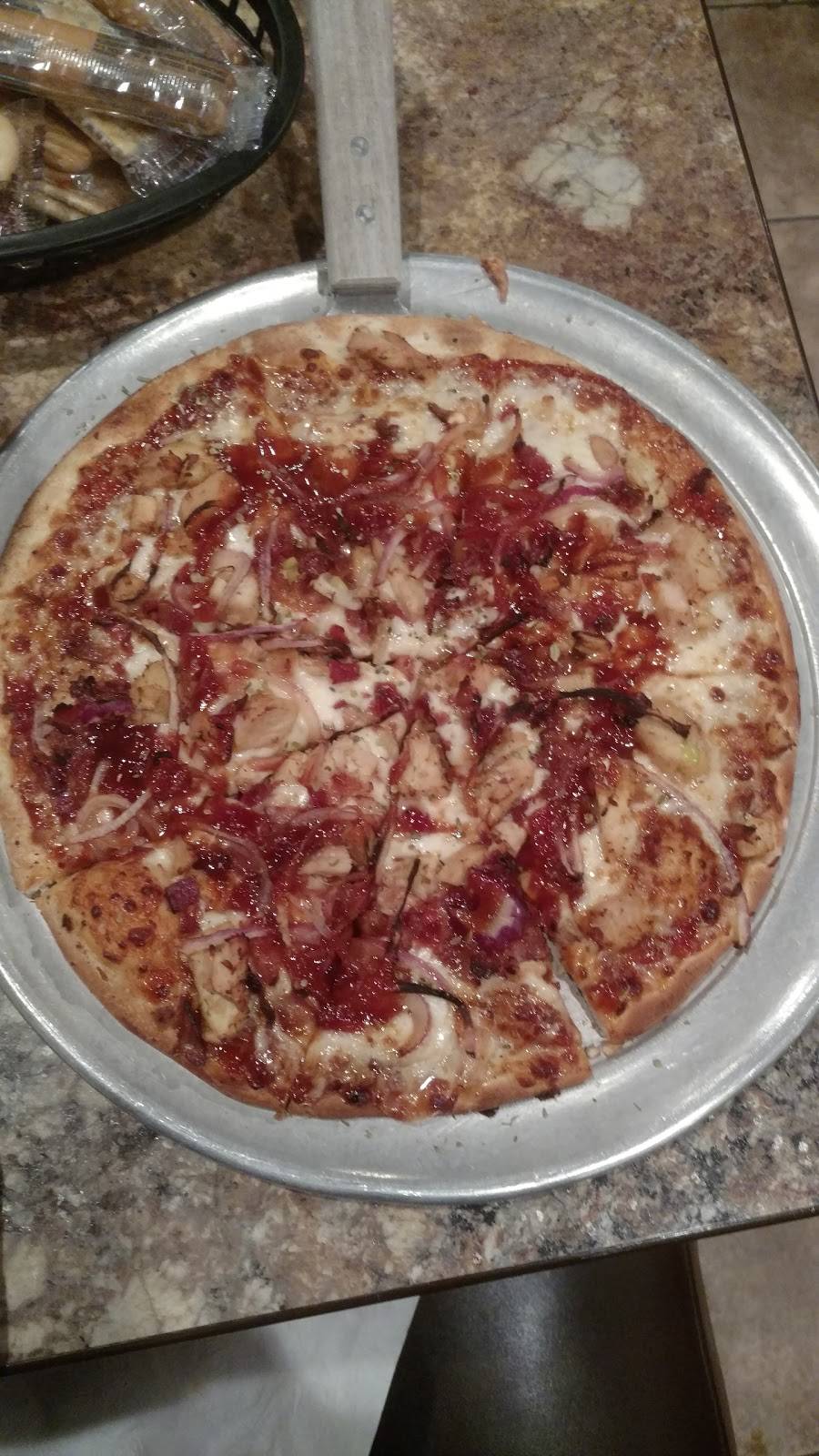 Joes Pizza & Pasta | restaurant | 115 E Jefferson Ave, Effingham, IL 62401, USA | 2173475637 OR +1 217-347-5637