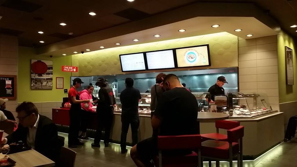 Panda Express | meal takeaway | 1803 N Cahuenga Blvd, Hollywood, CA 90028, USA | 3239623182 OR +1 323-962-3182