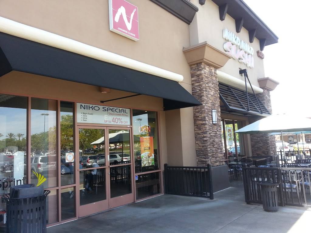 Niko Niko Sushi | restaurant | 1350 S Beach Blvd, La Habra, CA 90631, USA | 5626914533 OR +1 562-691-4533