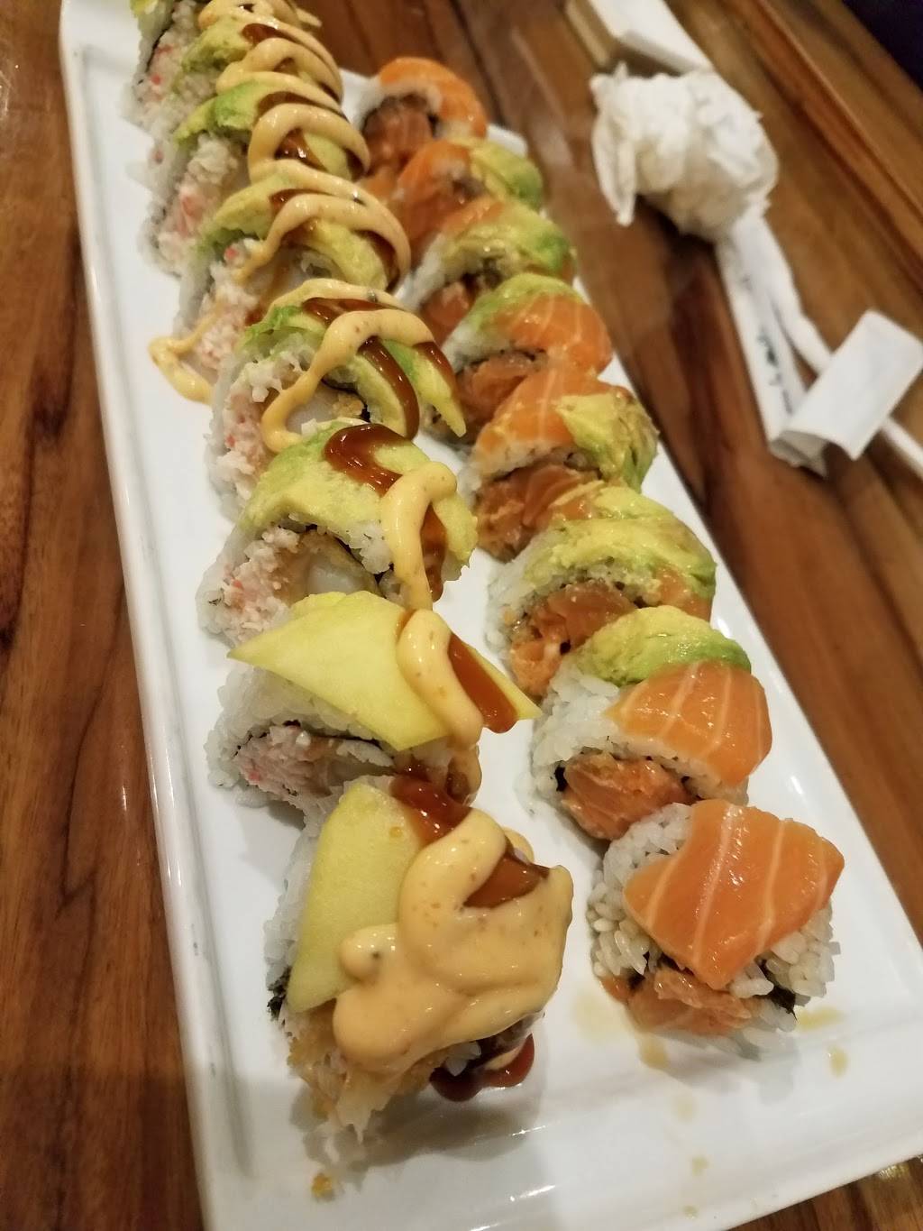 Paradise Sushi & Grill | restaurant | 20 E Washington St, Petaluma, CA 94952, USA | 7077819695 OR +1 707-781-9695