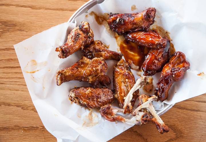 Martins Bar-B-Que Joint | restaurant | 3408 Indian Lake Dr, Louisville, KY 40241, USA | 5022424666 OR +1 502-242-4666