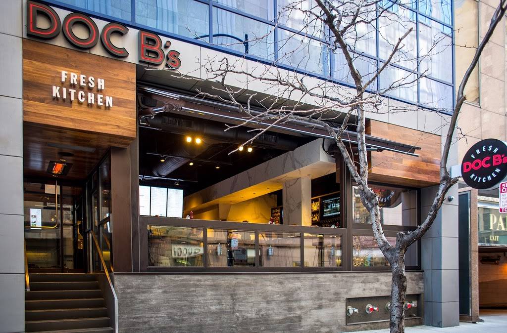 Doc Bs Restaurant + Bar | restaurant | 100 E Walton St, Chicago, IL 60611, USA | 3126261300 OR +1 312-626-1300