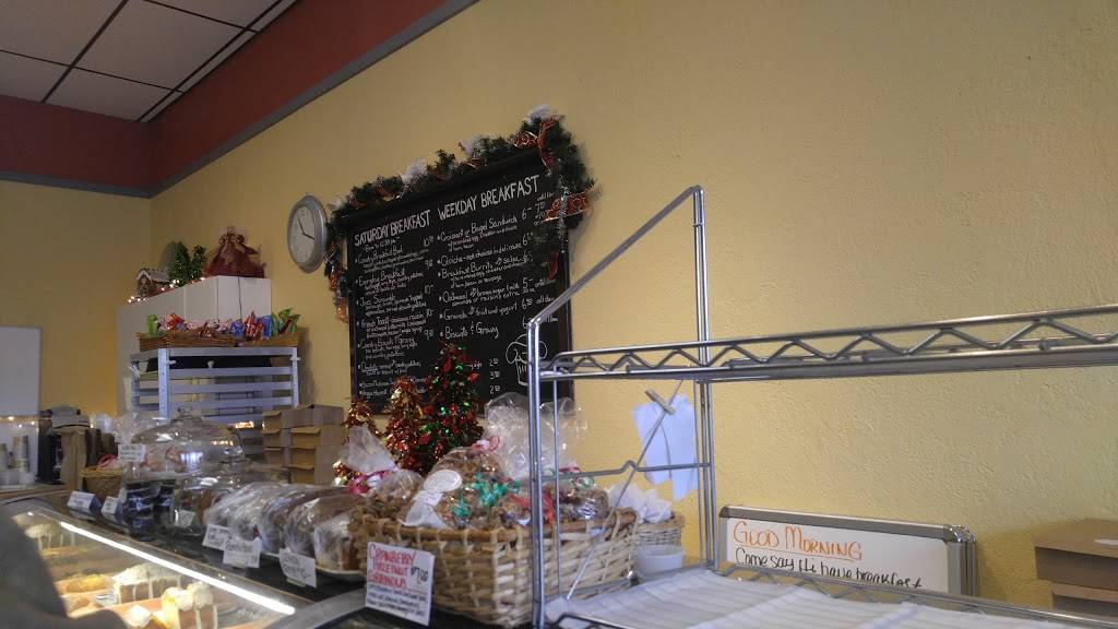 Petite Sweet Bakery | bakery | 2613 Colby Ave, Everett, WA 98201, USA | 4252581800 OR +1 425-258-1800