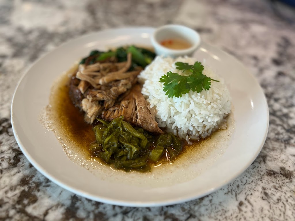 Lil Thai Place | restaurant | 13947 Beach Blvd suite 110, Jacksonville, FL 32224, USA | 9045030961 OR +1 904-503-0961