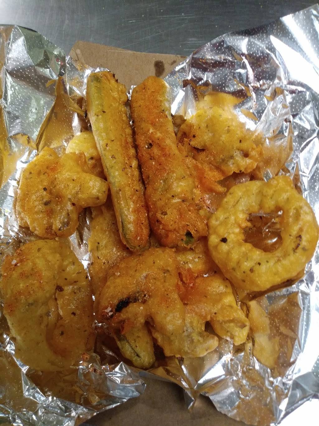 Master Ds Grille & Pizzeria | restaurant | 7502 Mentor Ave, Mentor, OH 44060, USA | 4405255146 OR +1 440-525-5146