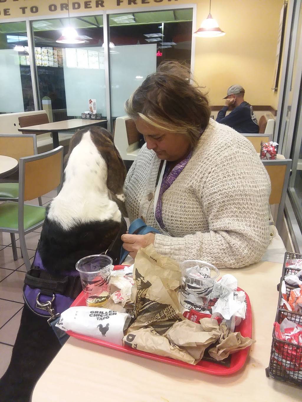 Del Taco | restaurant | 13367 W Grand Ave, Surprise, AZ 85374, USA | 6235562096 OR +1 623-556-2096