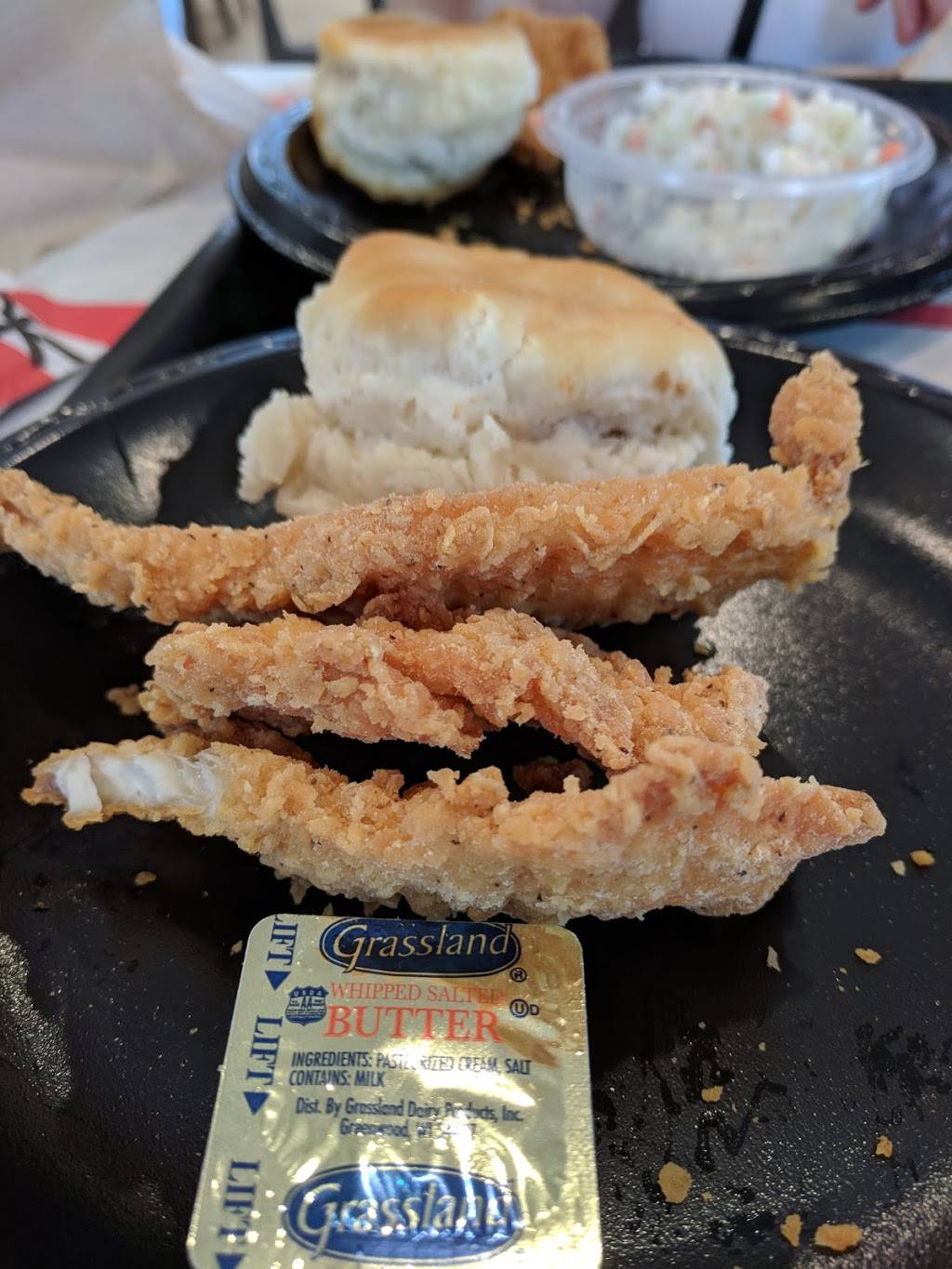 A&W Restaurant | restaurant | 900 US-12, Baraboo, WI 53913, USA | 6083560747 OR +1 608-356-0747