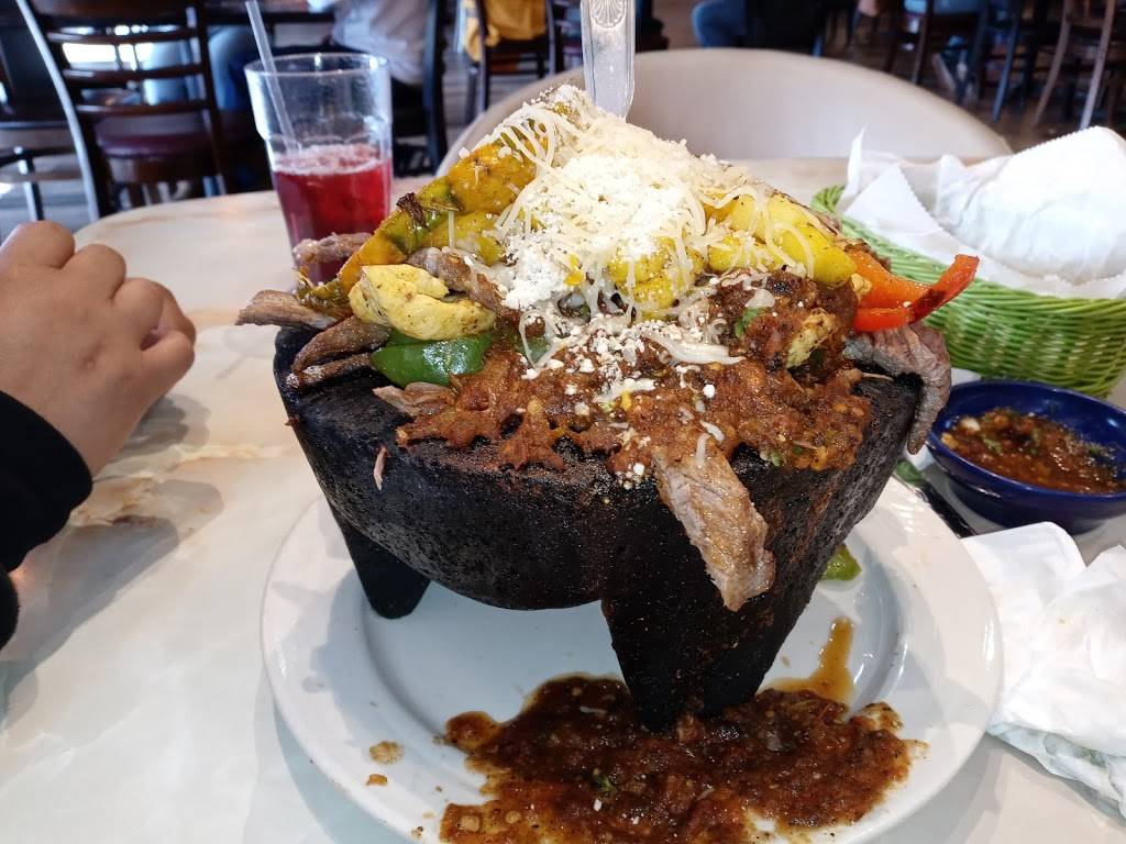 Tacos Jalisco Mariscos & Cantina | restaurant | 551 E Moana Ln, Reno, NV 89502, USA | 7757379697 OR +1 775-737-9697