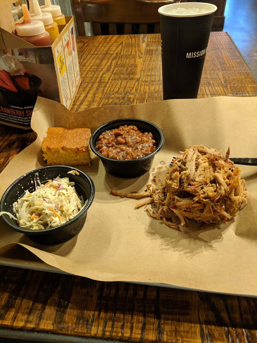 MISSION BBQ | restaurant | 4607 Shelbyville Rd, St Matthews, KY 40207, USA | 5022063331 OR +1 502-206-3331