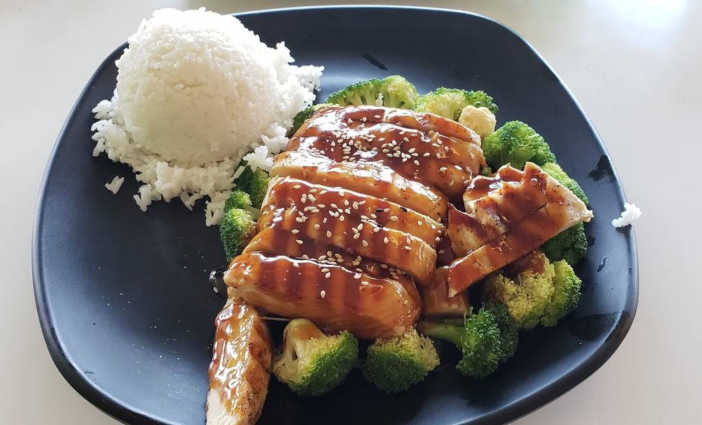 WaiWai Kitchen | restaurant | 4315 Lemmon Ave, Dallas, TX 75219, USA | 2145208868 OR +1 214-520-8868