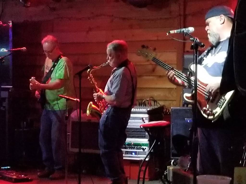 Hank & Jerrys Tavern | restaurant | 1504 Old Salem Rd SE #1609, Conyers, GA 30013, USA | 7704832200 OR +1 770-483-2200