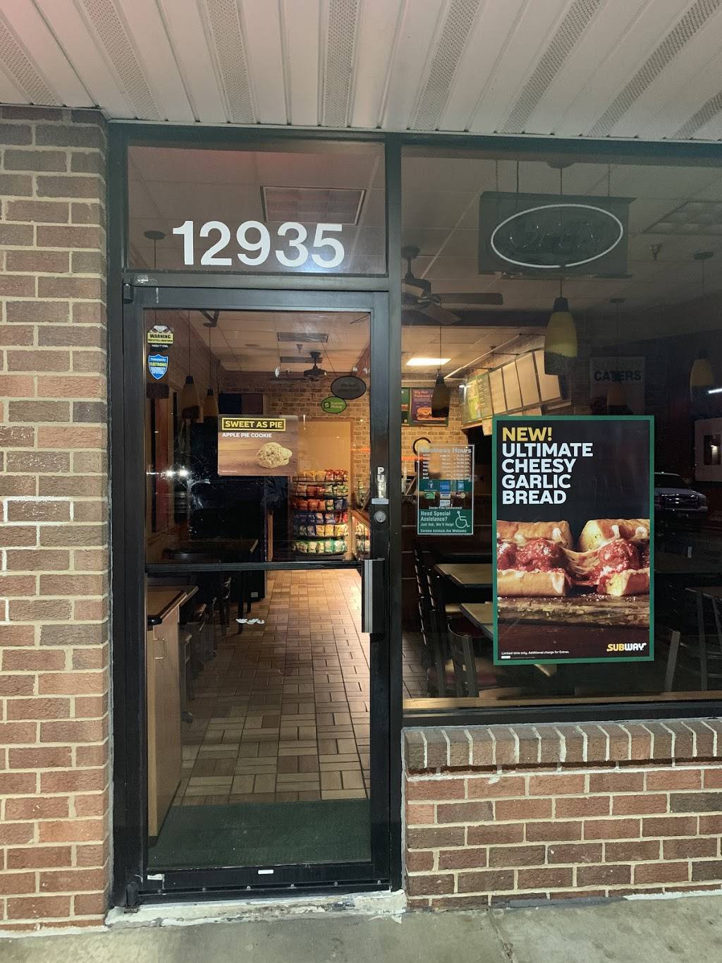 Subway Restaurants | restaurant | 12935 Wisteria Dr, Germantown, MD 20874, USA | 3015401180 OR +1 301-540-1180
