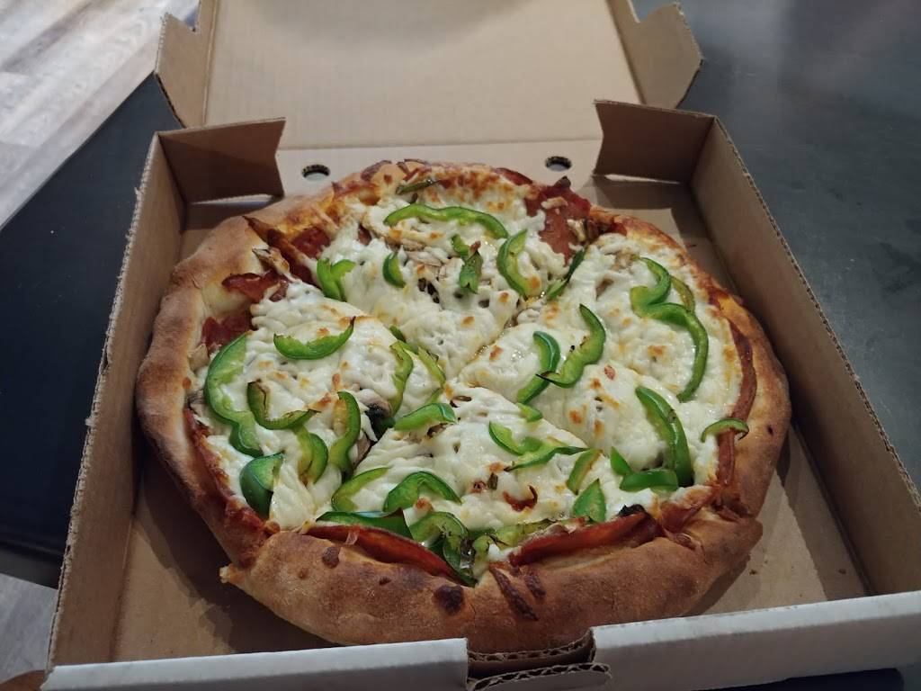 Cantine LExpress | restaurant | 202 Rue Principale, Lambton, QC G0M 1H0, Canada | 4184862333 OR +1 418-486-2333