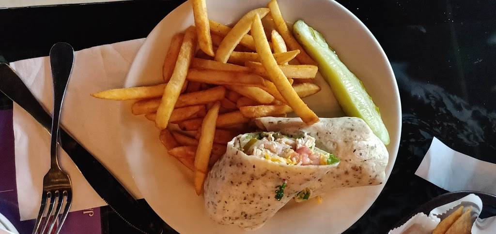 Gillys Sports Bar | restaurant | 4343 Dunwoody Park, Atlanta, GA 30338, USA | 7708172789 OR +1 770-817-2789