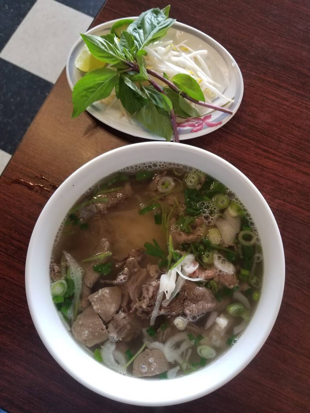 Vietnam 81 Vietnamese Restaurant | restaurant | 4411 George Washington Hwy, Portsmouth, VA 23702, USA | 7574874167 OR +1 757-487-4167