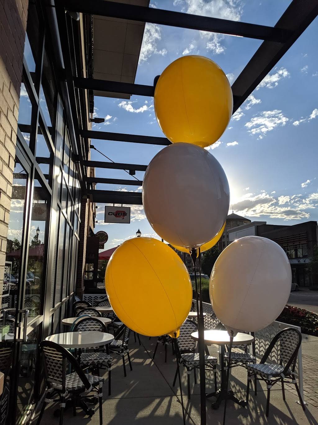 Modern Market Eatery | restaurant | 6955 S York St #423, Centennial, CO 80122, USA | 8665843944 OR +1 866-584-3944