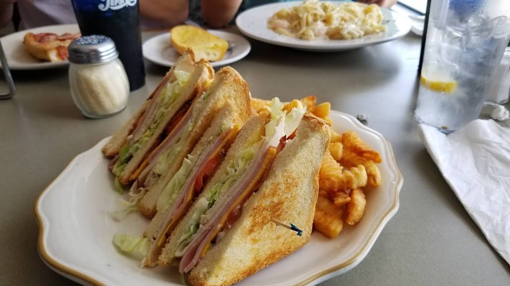 Alpha Omega Grill & Pizzeria | restaurant | 11524 N Tryon St, Charlotte, NC 28262, USA | 7045949222 OR +1 704-594-9222