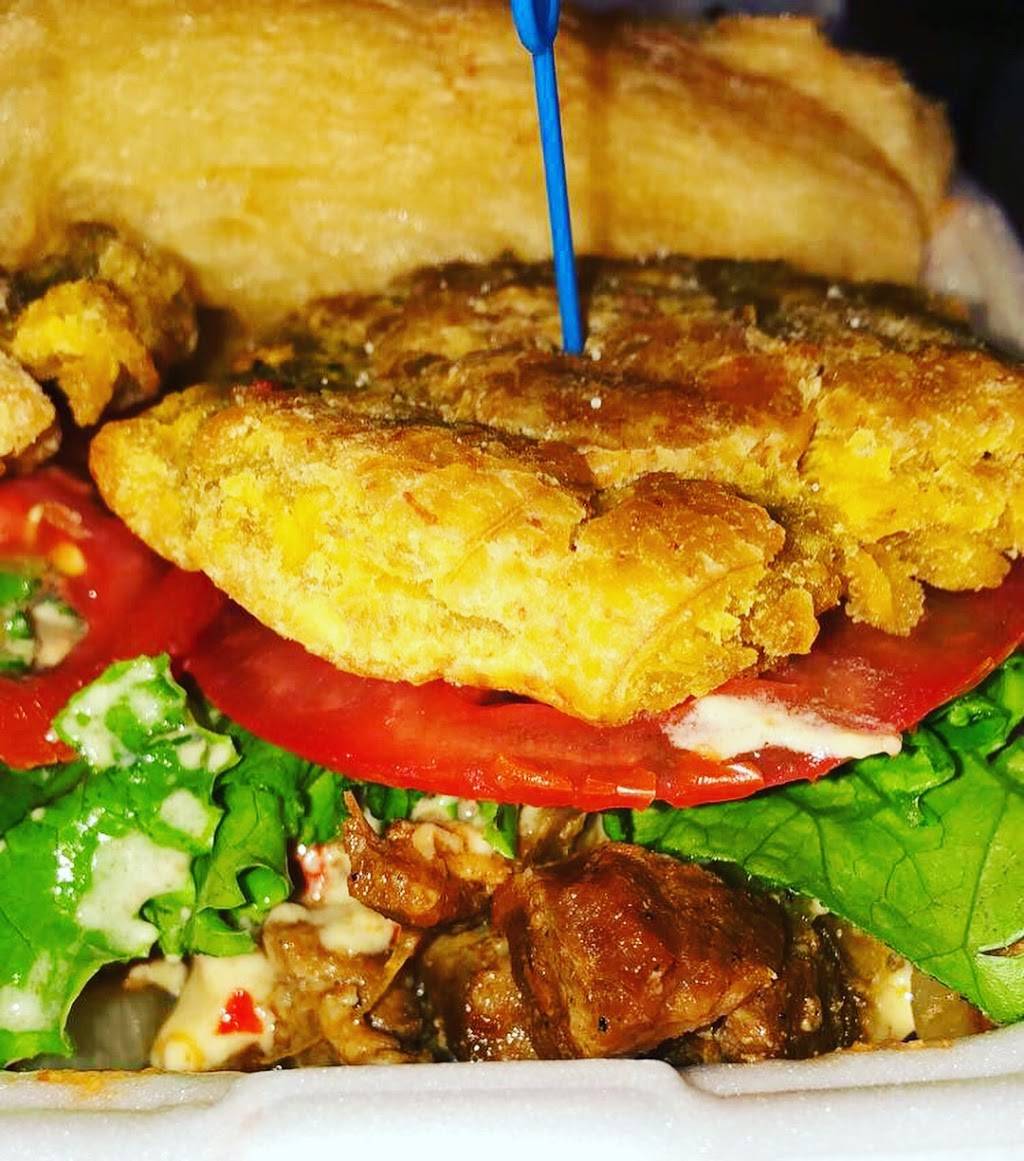 Kreyol Korner Caribbean Cuisine | restaurant | 805 Stark St, Austin, TX 78756, USA | 5125960094 OR +1 512-596-0094