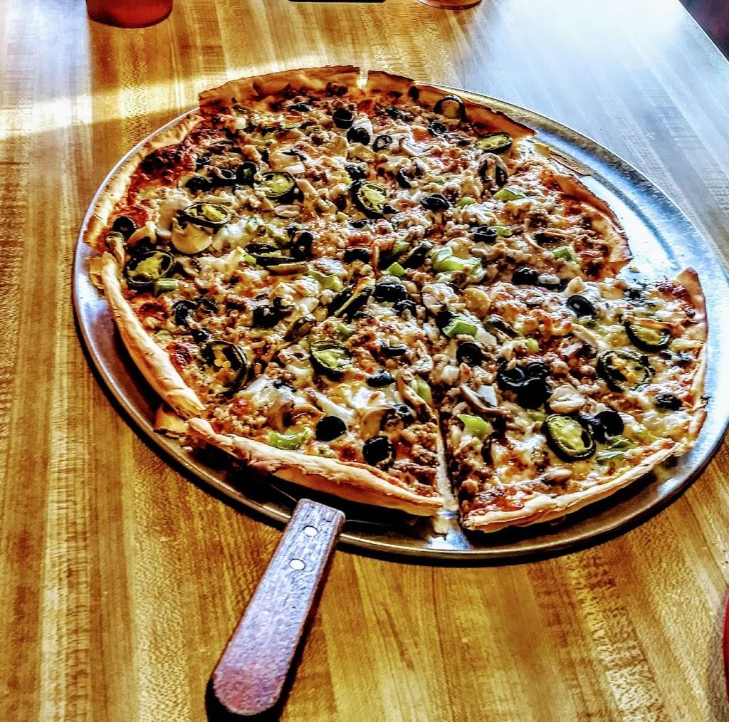 Pizza Barn | restaurant | 2 S Adair St, Greenwood, AR 72936, USA | 4799964343 OR +1 479-996-4343