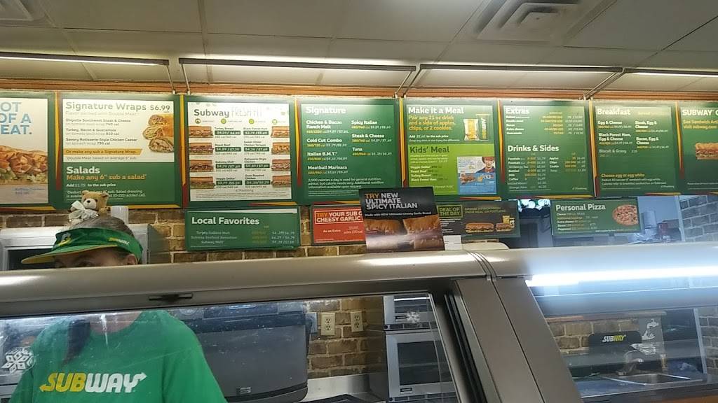 Subway | restaurant | 25130 Virgil H Goode Hwy, Boones Mill, VA 24065, USA | 5403344299 OR +1 540-334-4299