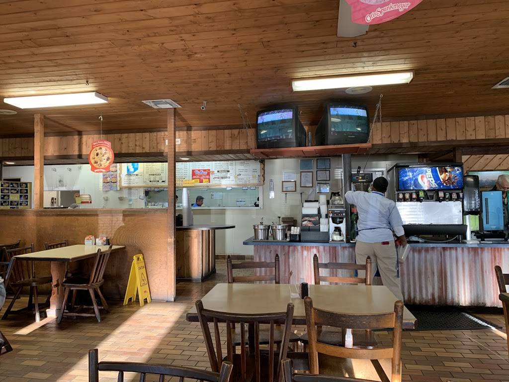 Catfish King Restaurant | restaurant | 6940 S Cockrell Hill Rd, Dallas, TX 75236, USA | 9722968203 OR +1 972-296-8203