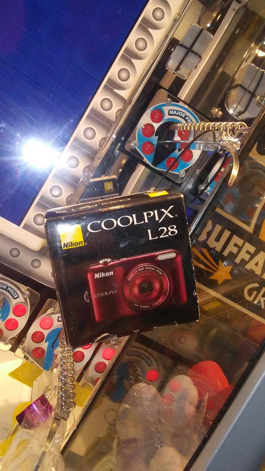 Buffalo Wild Wings | restaurant | 7301 West 183rd St, Tinley Park, IL 60477, USA | 7084442223 OR +1 708-444-2223