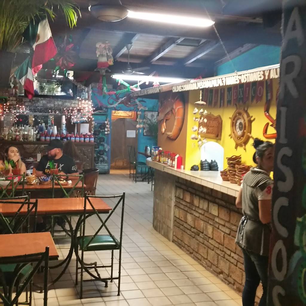 Carnes y Mariscos Los Molcajetes Restaurant | restaurant | Blvd. Benito Juárez 9356, Playas Rosarito, 22710 Rosarito, B.C., Mexico | 016611144858 OR +52 661 114 4858