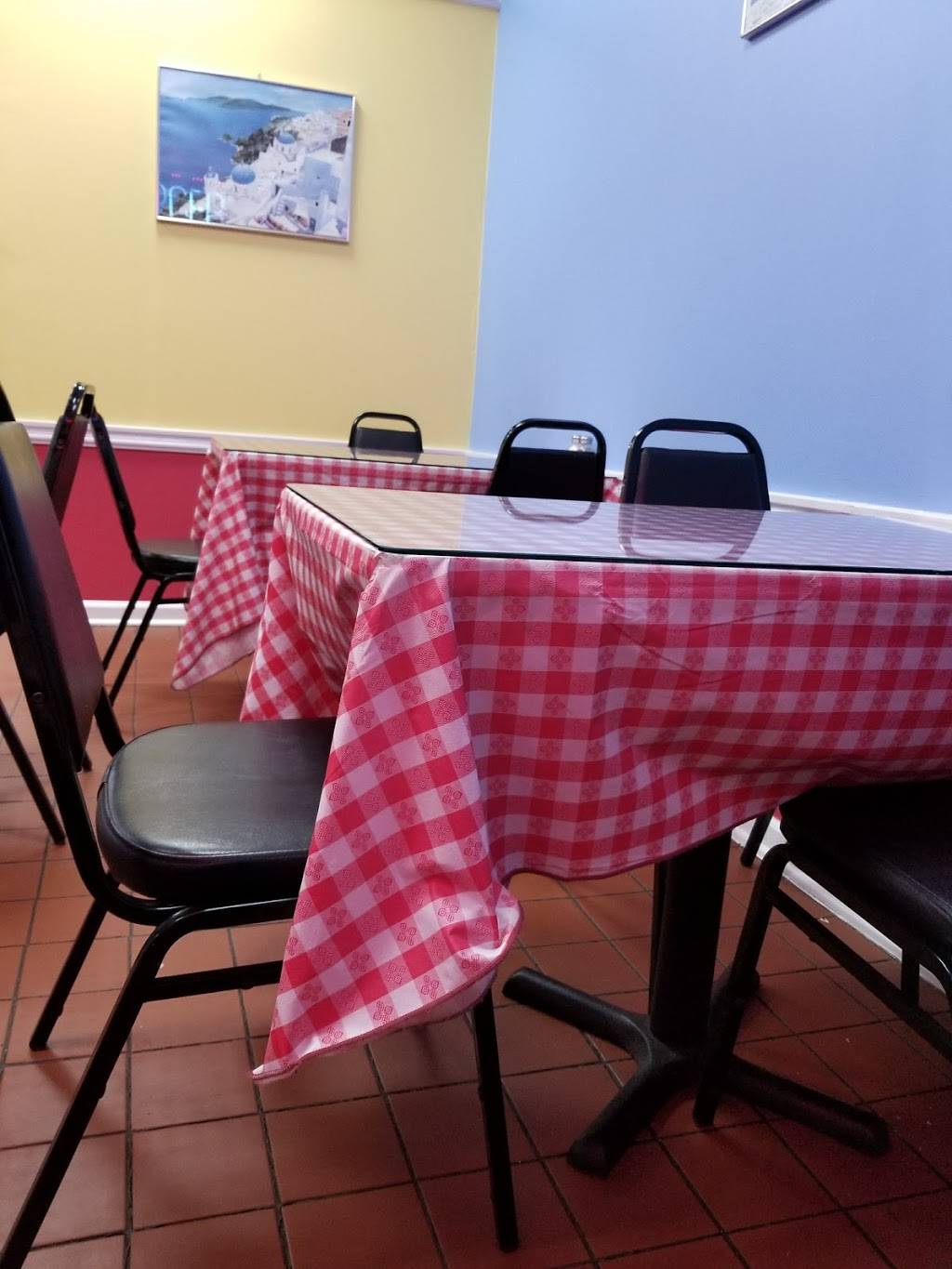 Cusmos Greek American Restaurant | restaurant | 200 Montauk Hwy d, Lindenhurst, NY 11757, USA | 6312258797 OR +1 631-225-8797