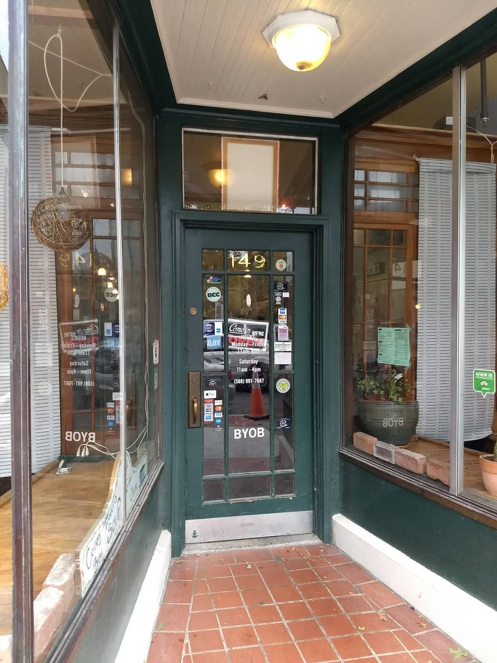 Destination Soups Inc | restaurant | 149 Union St, New Bedford, MA 02740, USA | 5089917687 OR +1 508-991-7687