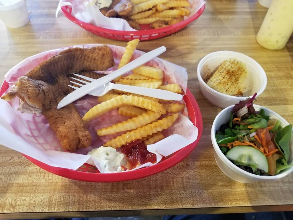 Low Country Shrimper | restaurant | 105 E Butler Rd, Mauldin, SC 29662, USA | 8645341520 OR +1 864-534-1520