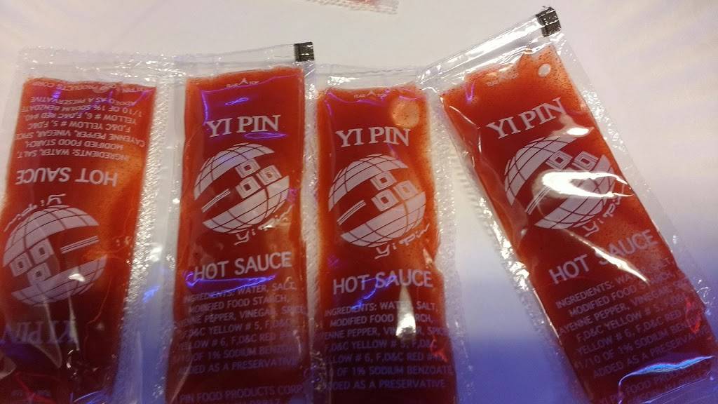 Crown Fried Chicken | restaurant | 443 Lincoln St, Worcester, MA 01605, USA | 5085950220 OR +1 508-595-0220