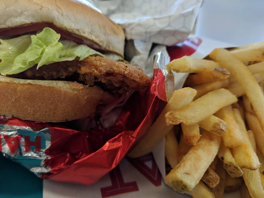 Wendys | restaurant | 17940 Brookhurst St, Fountain Valley, CA 92708, USA | 7149642022 OR +1 714-964-2022