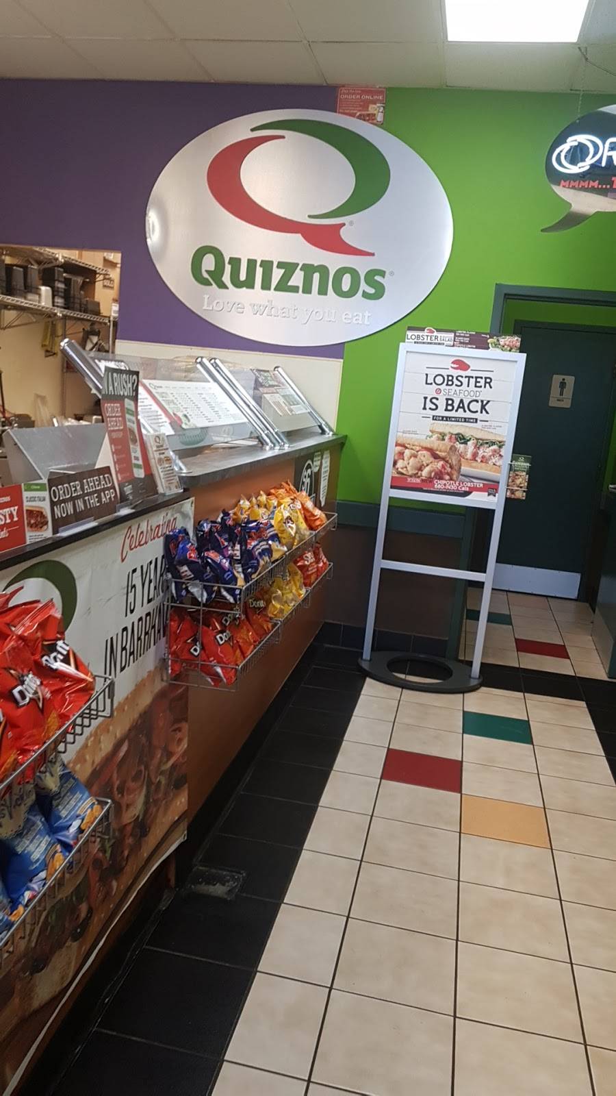 Quiznos | restaurant | Village Square, 1581 Greenbank Rd, Ottawa, ON K2J 4Y6, Canada | 6138255585 OR +1 613-825-5585