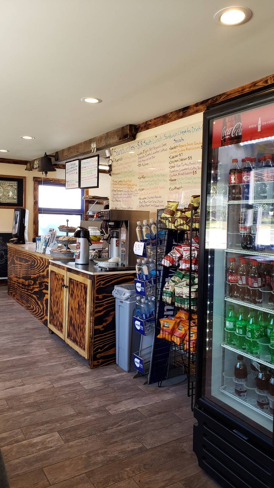 Shipwreck Cafe | restaurant | 11691 S Lacore Rd, Empire, MI 49630, USA | 2318352580 OR +1 231-835-2580