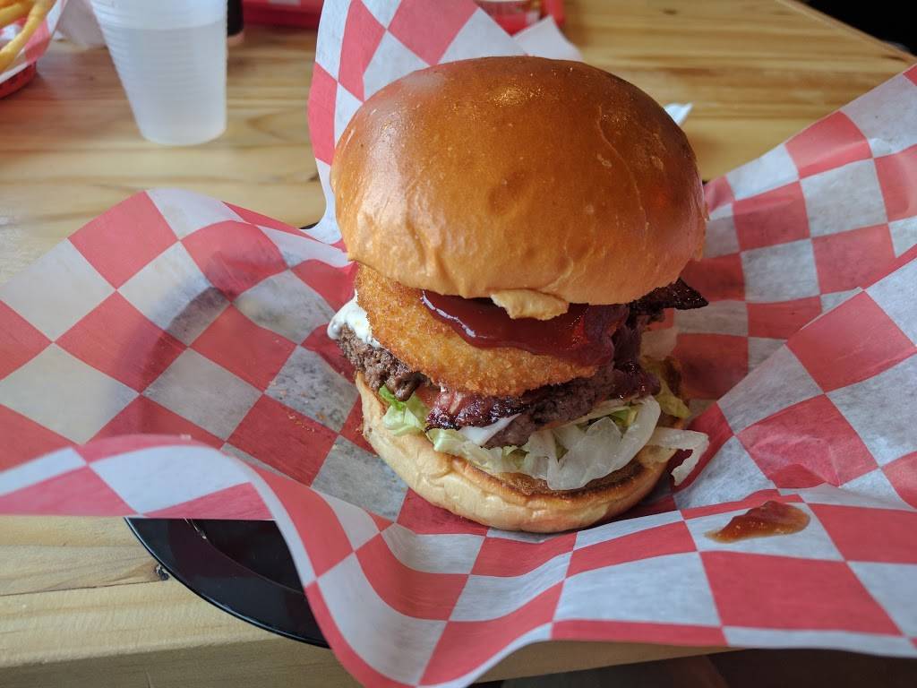 Zos Good Burger - Garden City | restaurant | 849 Inkster Rd, Garden City, MI 48135, USA | 3135515589 OR +1 313-551-5589