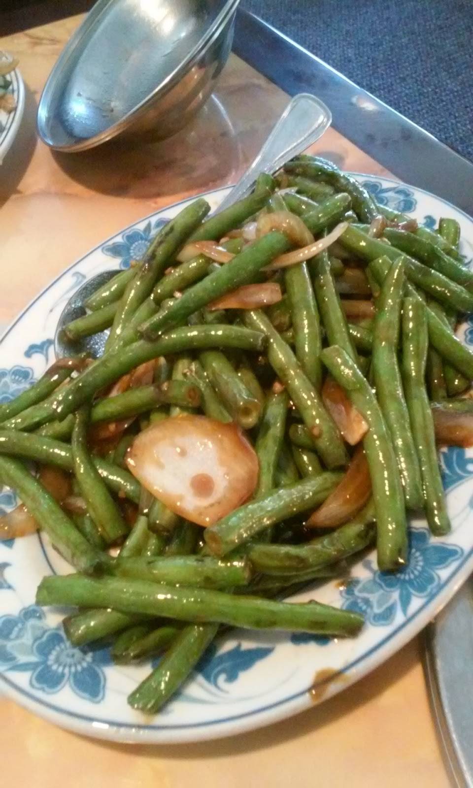 Sampan | night club | 356 W Main St, Hillsboro, NH 03244, USA | 6034643663 OR +1 603-464-3663