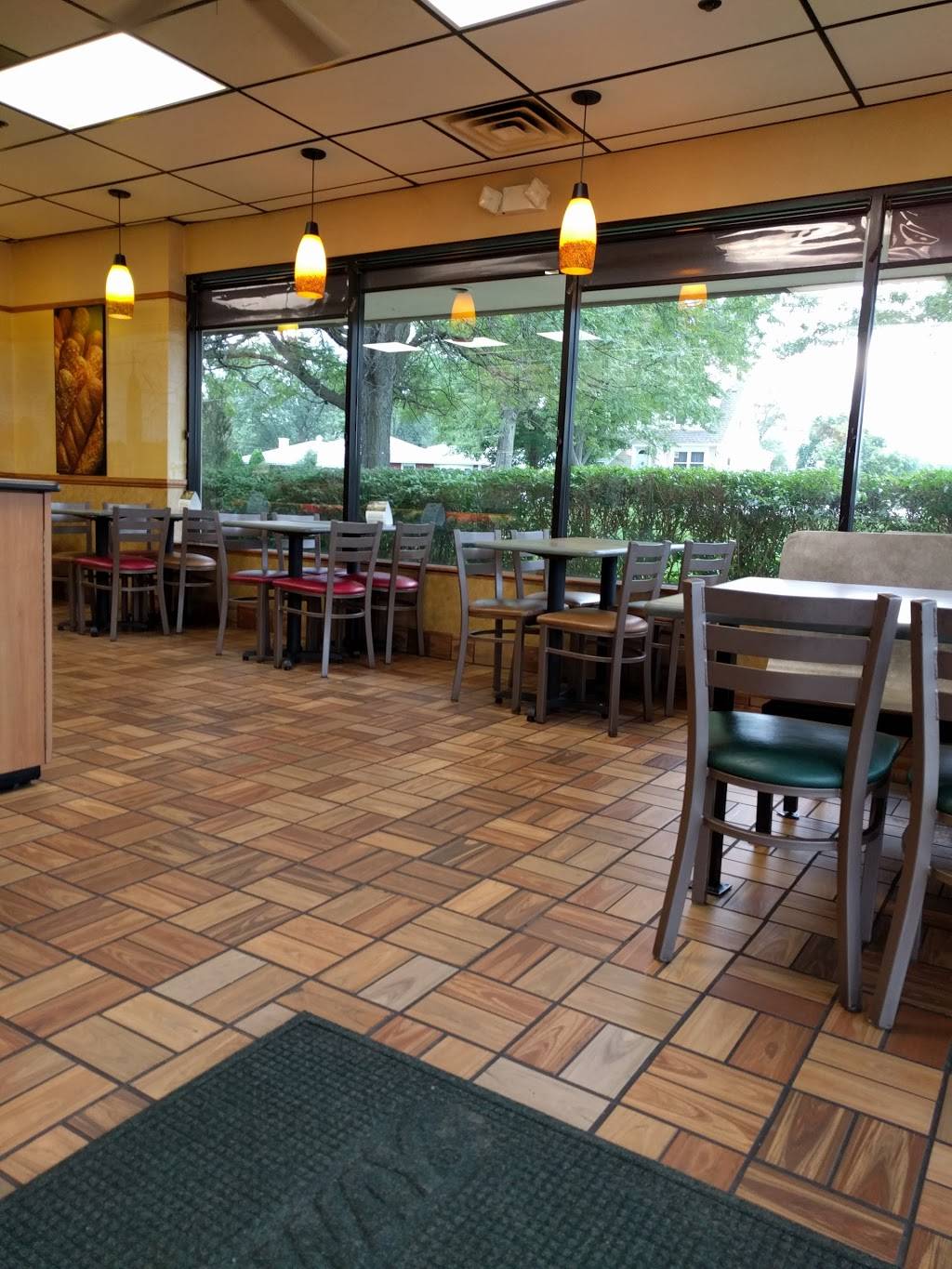 Subway Restaurants | restaurant | 357 Ogden Ave, Westmont, IL 60559, USA | 6309602225 OR +1 630-960-2225