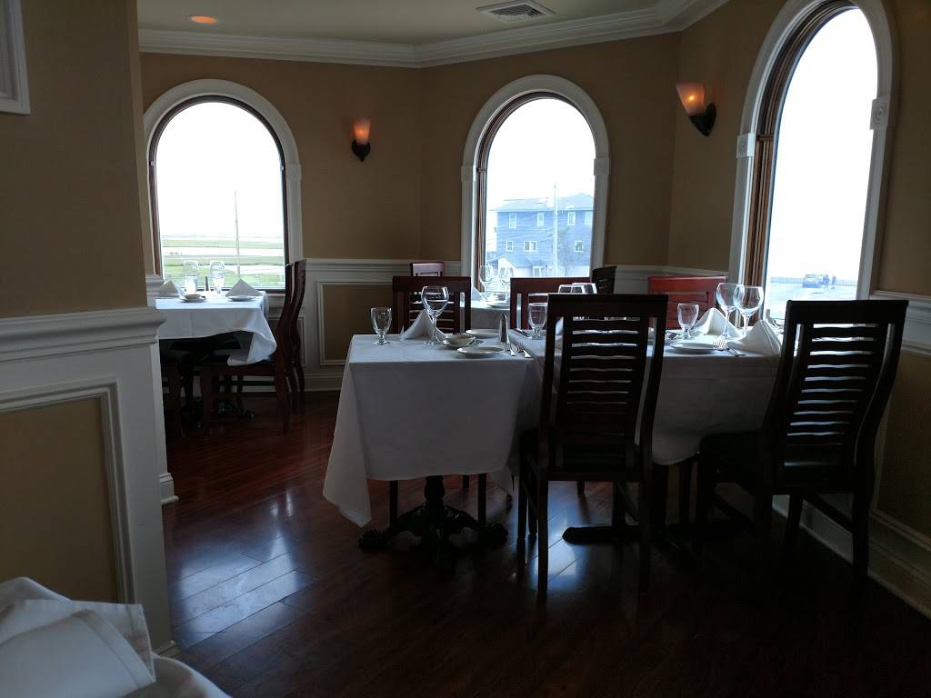 Antoinettas Restaurant | restaurant | 523 Cedar Run Dock Rd, West Creek, NJ 08092, USA | 6099789785 OR +1 609-978-9785